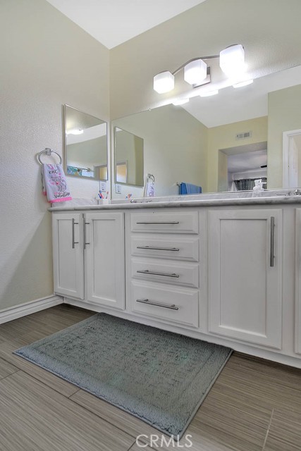 555 Northwood Avenue