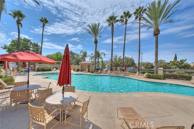 555 Northwood Avenue