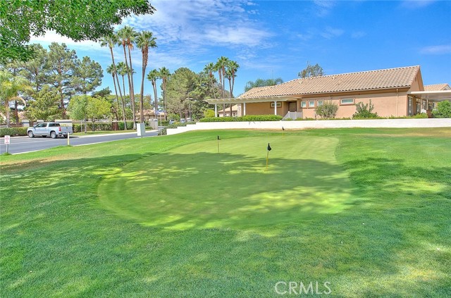 555 Northwood Avenue