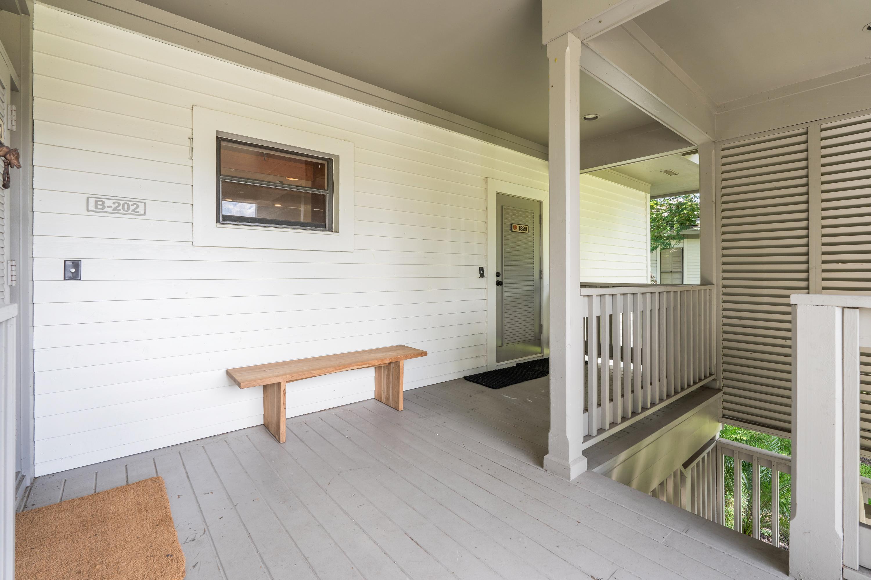 11842 Pebblewood Drive 202