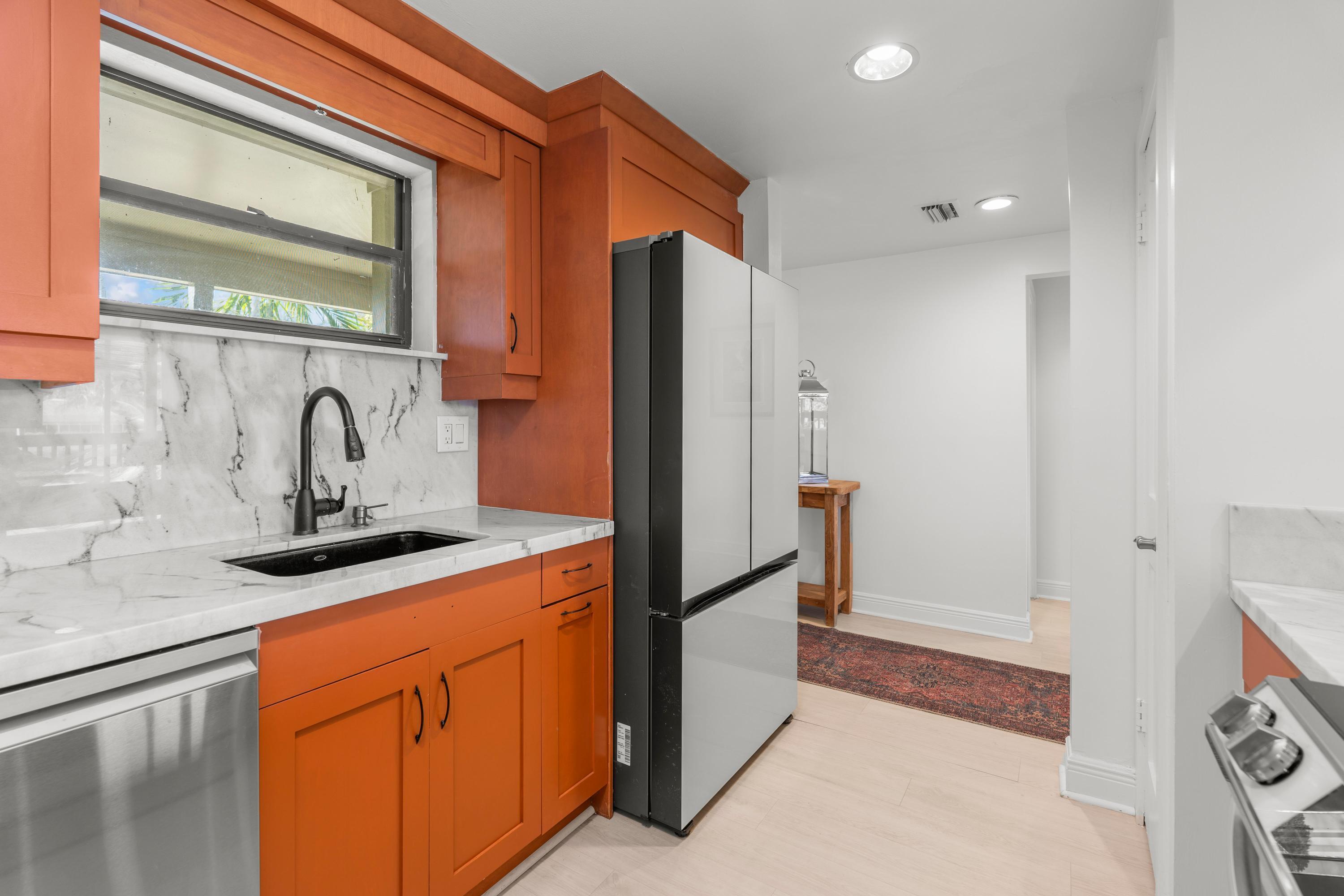 11842 Pebblewood Drive 202