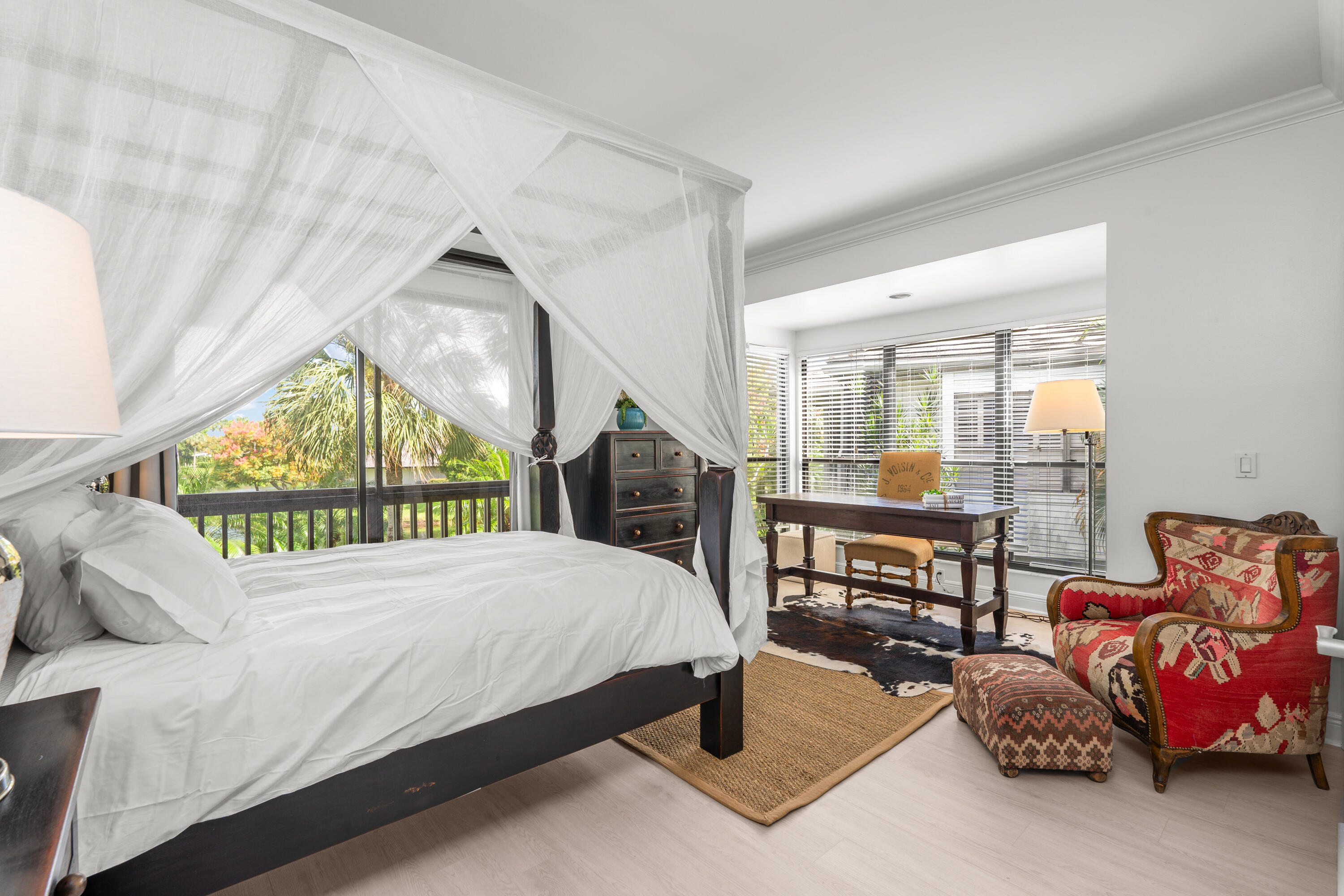 11842 Pebblewood Drive 202