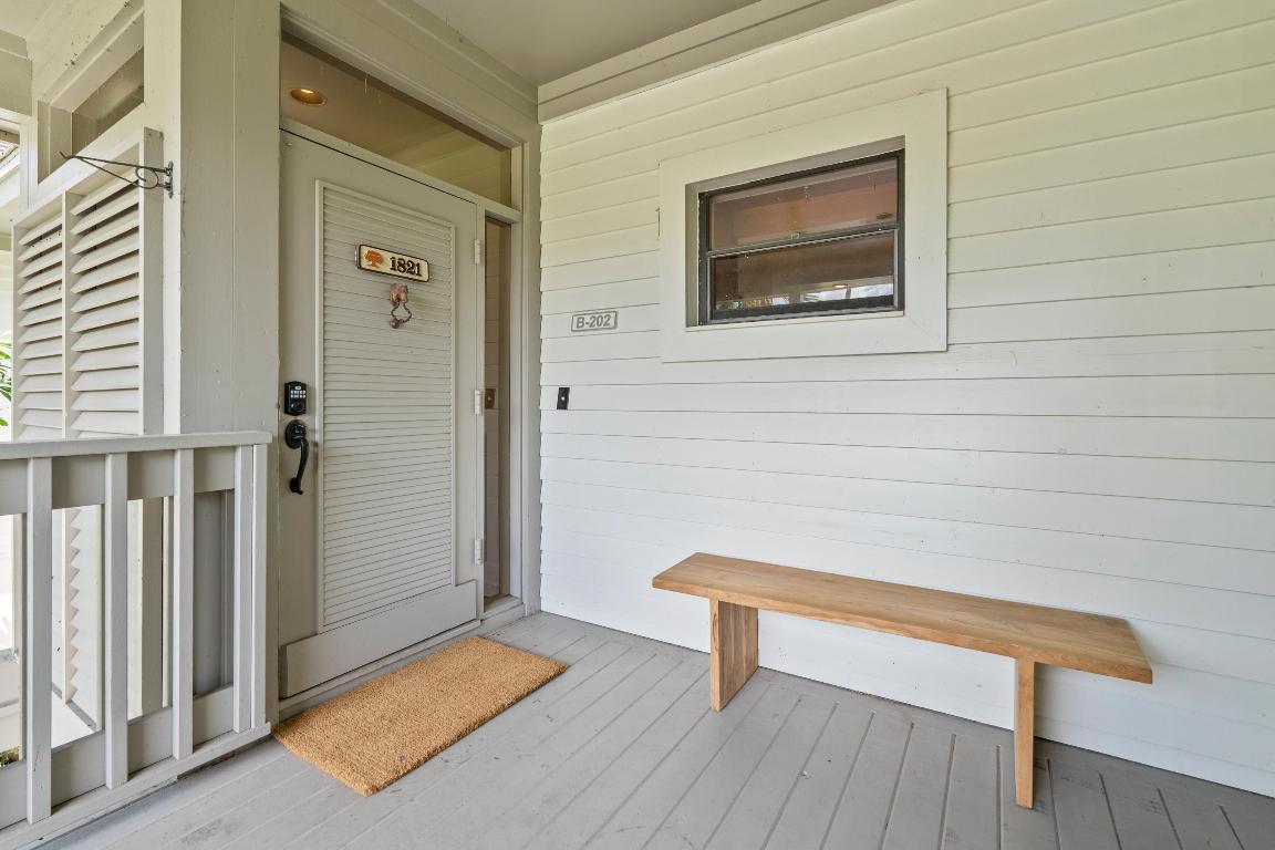 11842 Pebblewood Drive 202