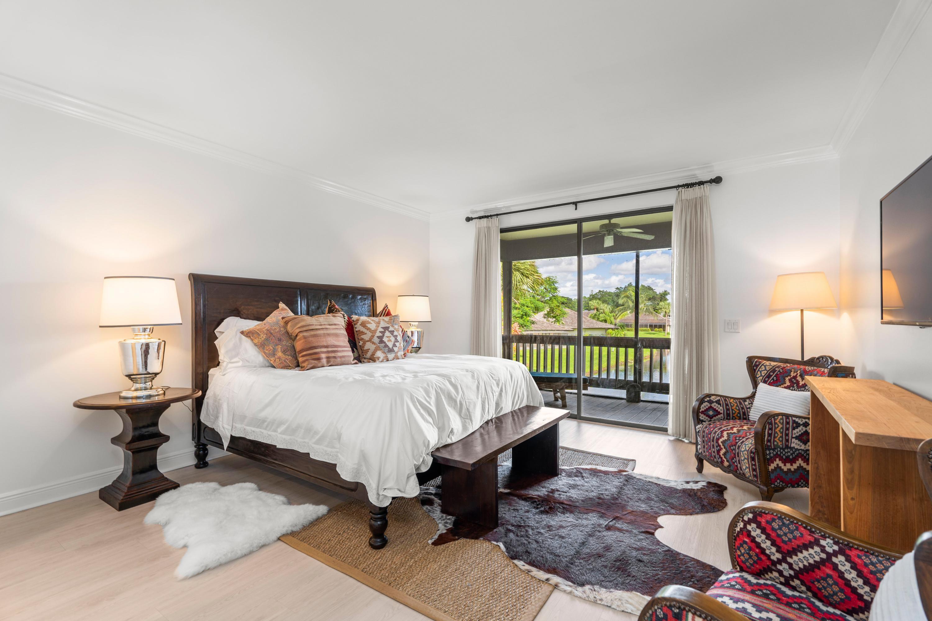 11842 Pebblewood Drive 202