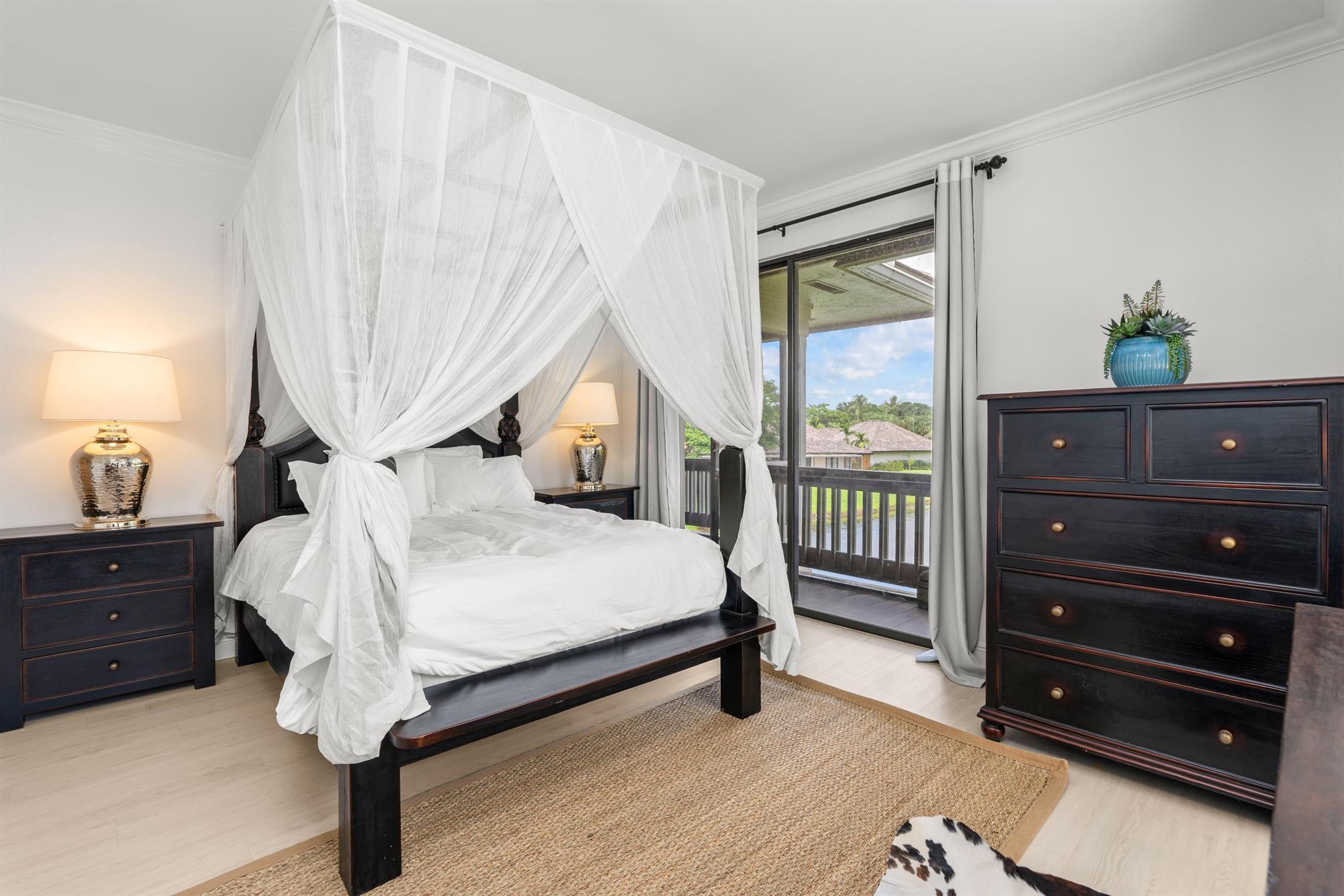 11842 Pebblewood Drive 202