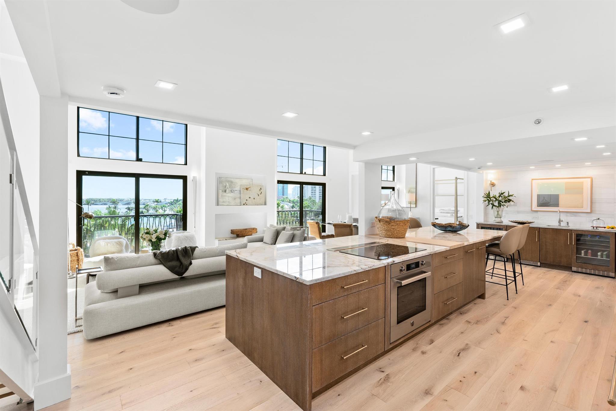 101 N Clematis Street 412