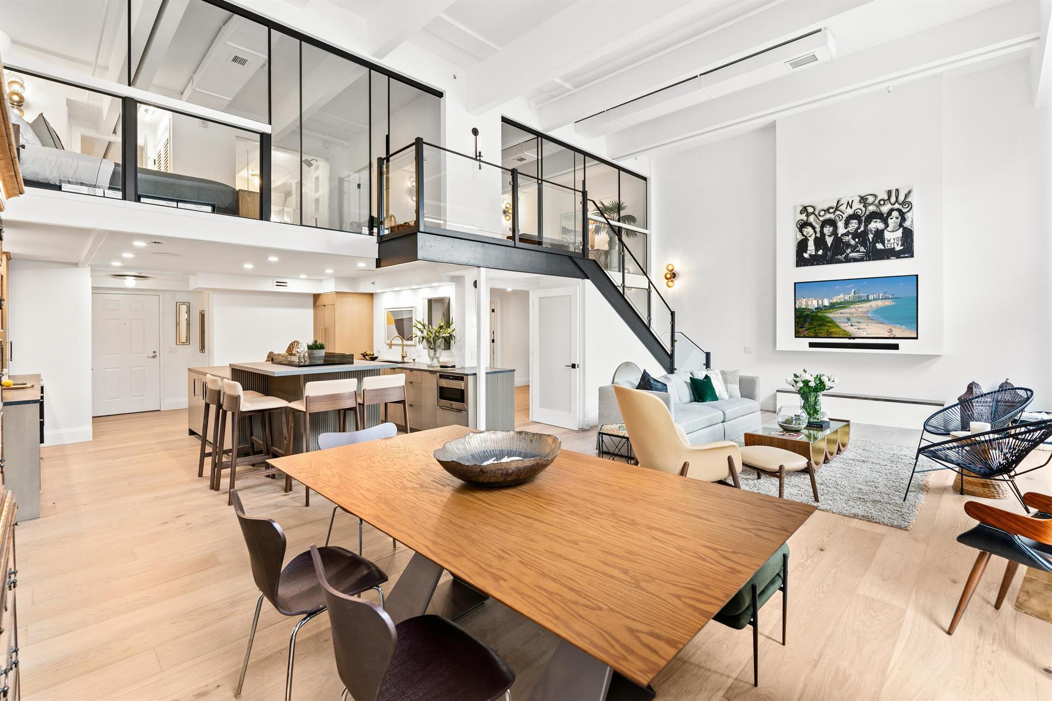 101 N Clematis Street 402