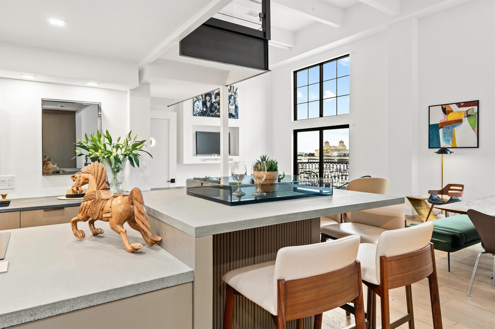 101 N Clematis Street 402