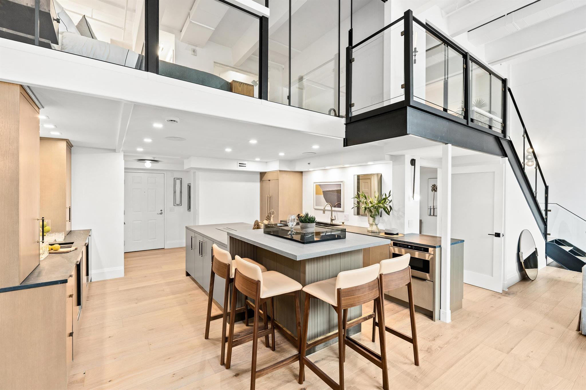 101 N Clematis Street 402