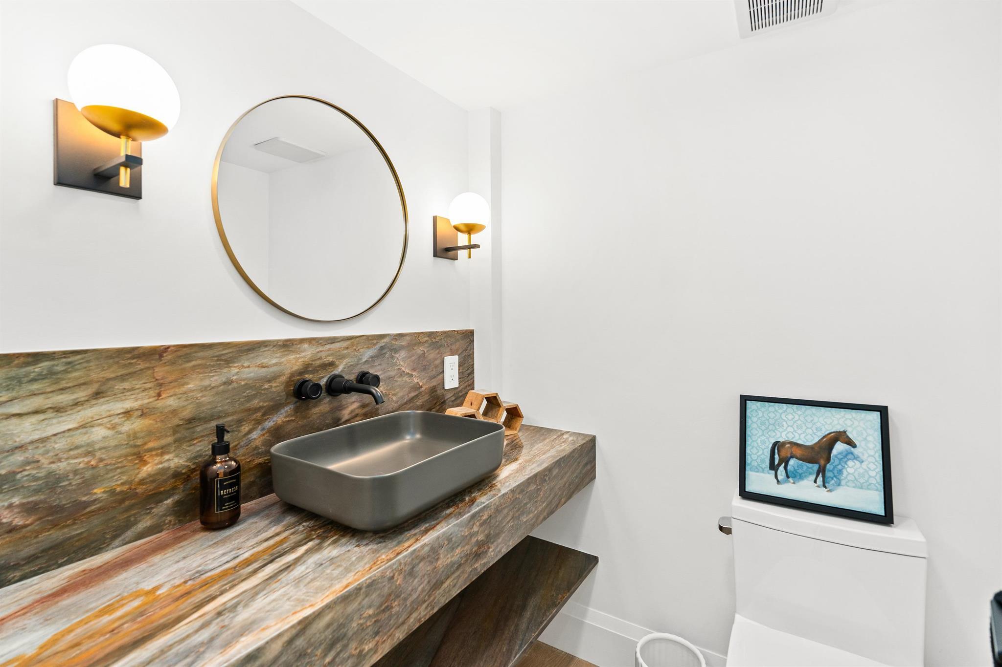 101 N Clematis Street 402