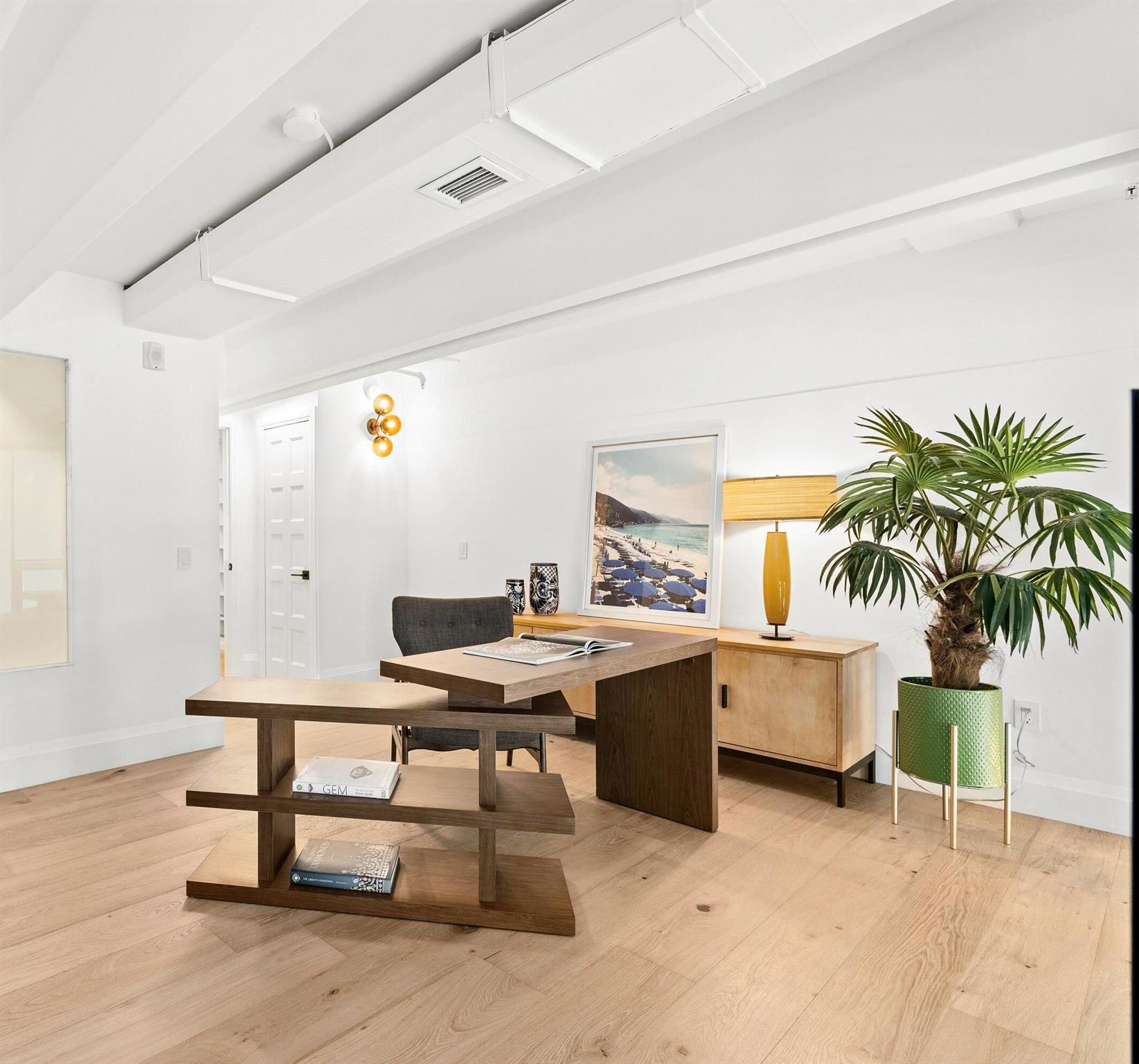 101 N Clematis Street 402