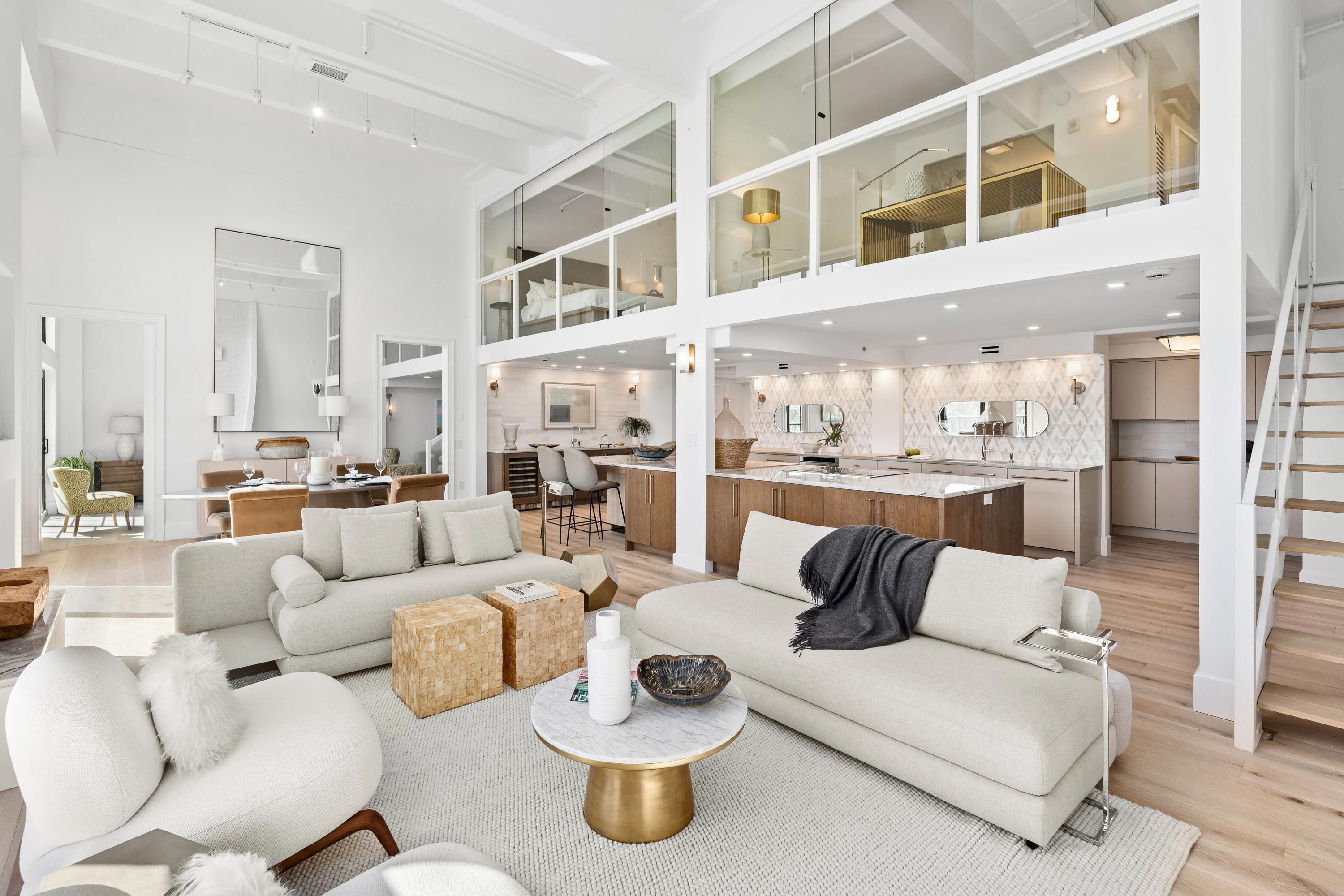 101 N Clematis Street 412