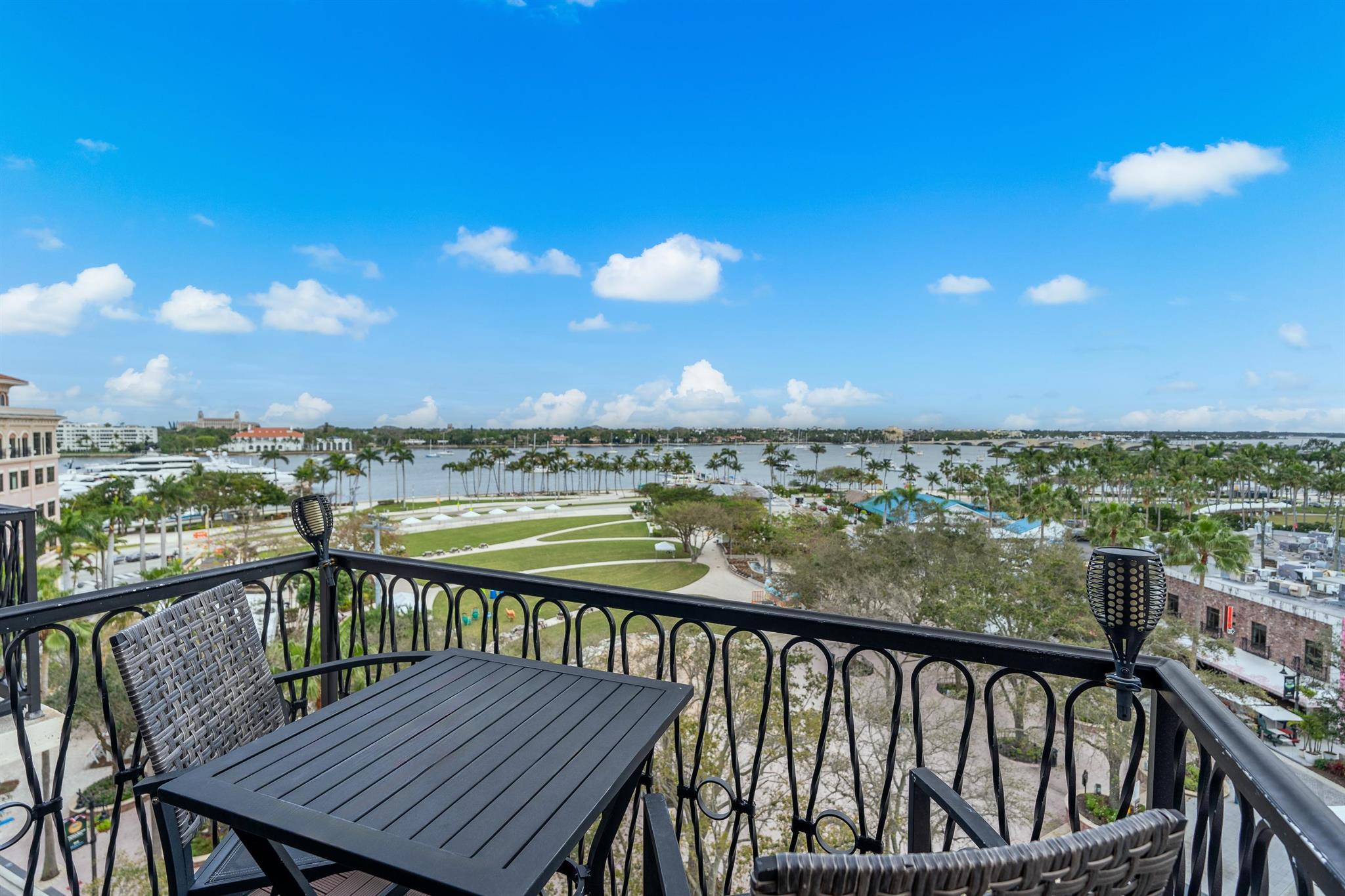 101 N Clematis Street 512