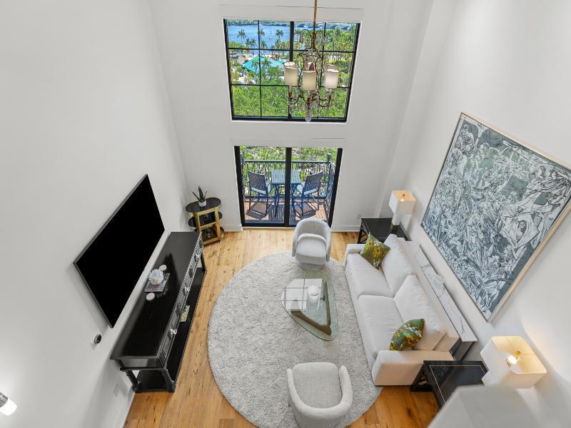 101 N Clematis Street 512