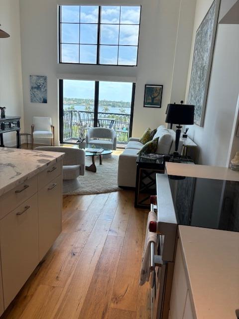 101 N Clematis Street 512