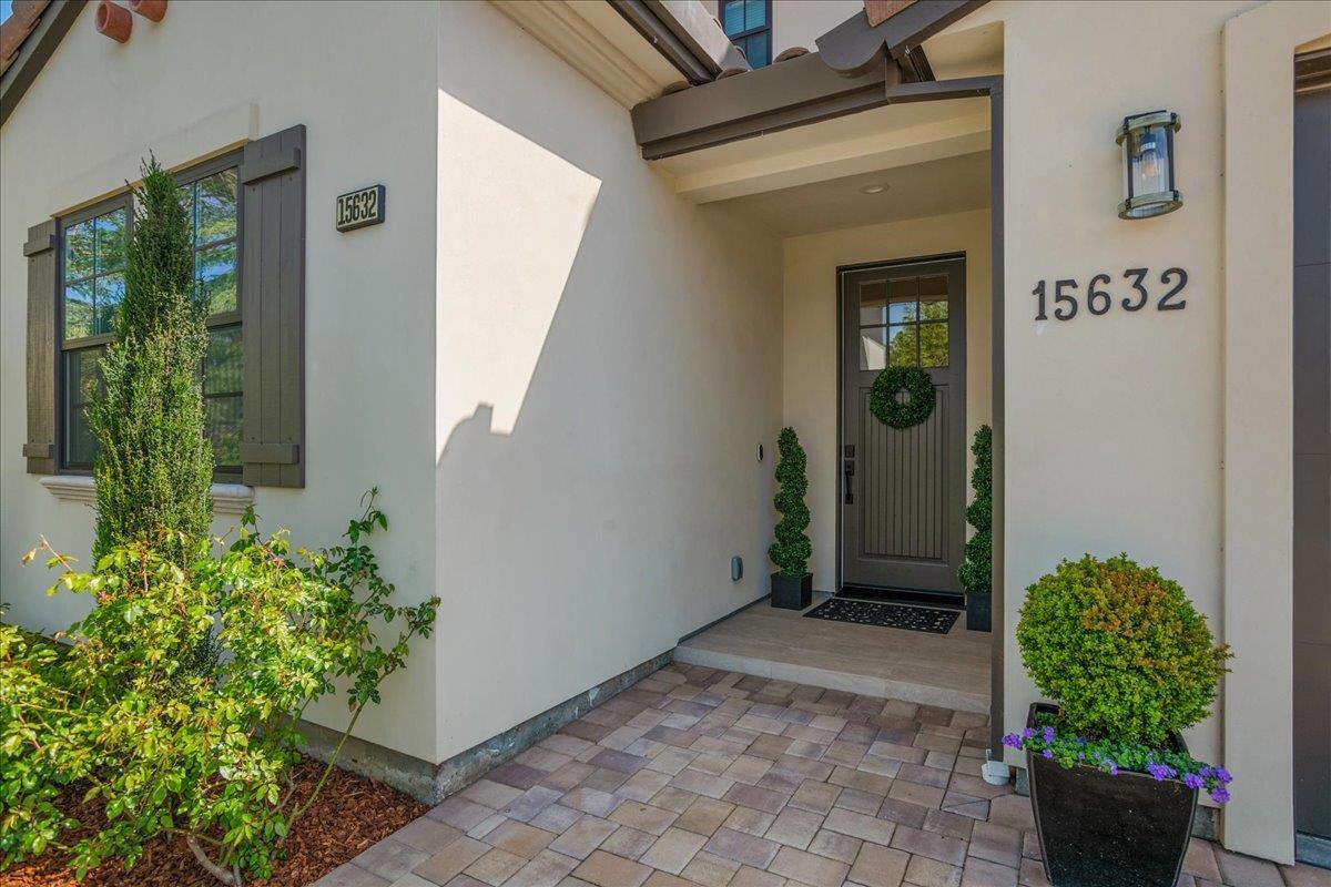 15632 Almaden RD