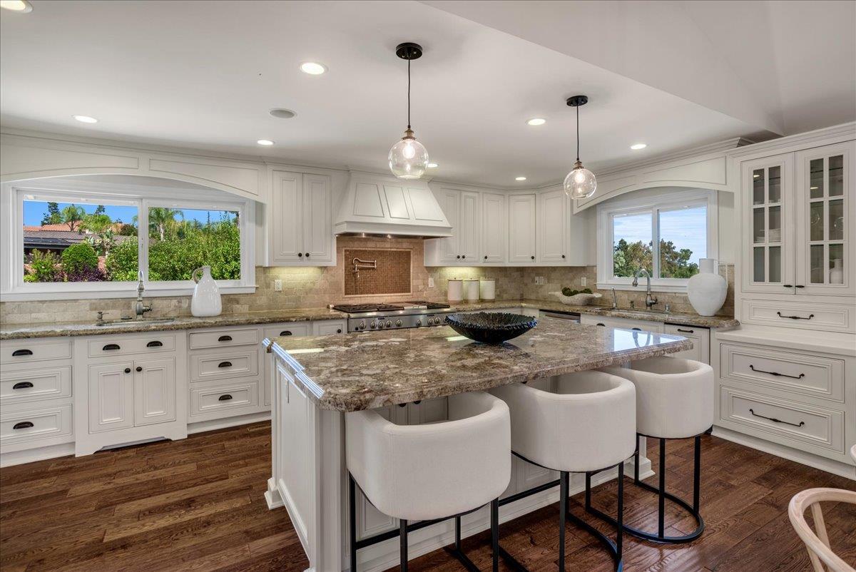 14530 La Rinconada DR