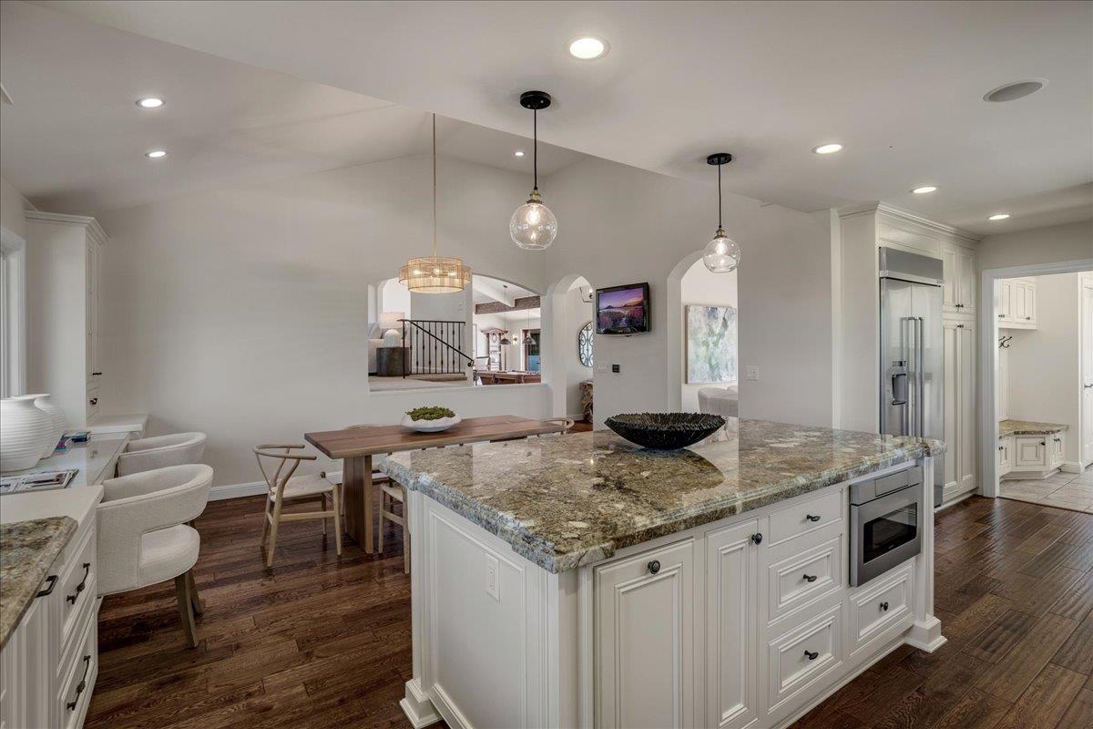 14530 La Rinconada DR