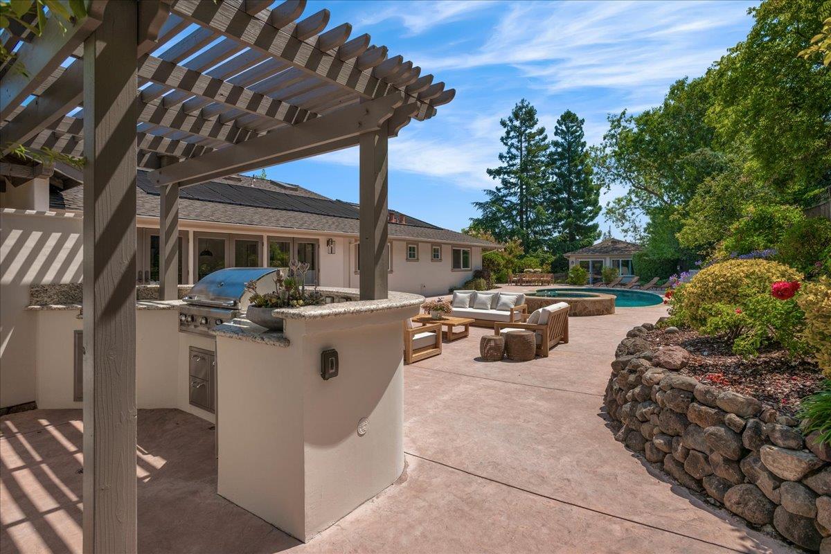 14530 La Rinconada DR