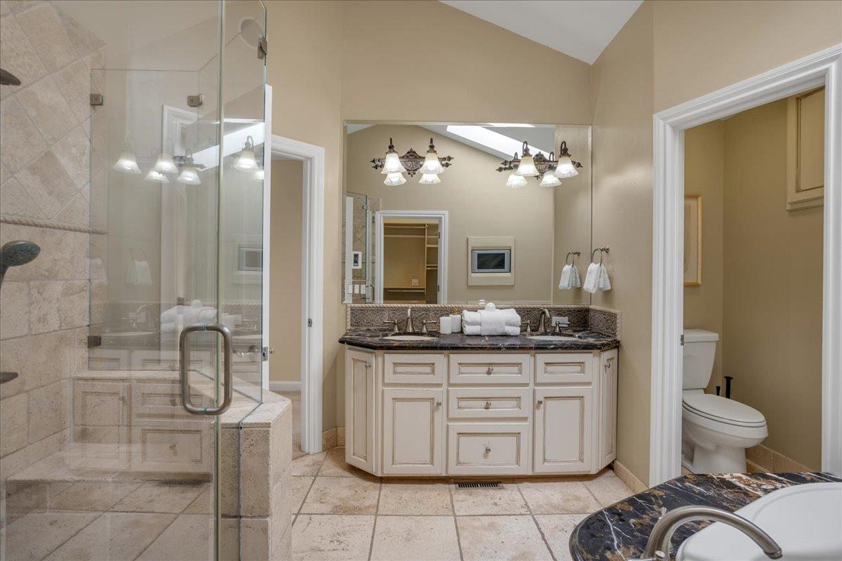 14530 La Rinconada DR