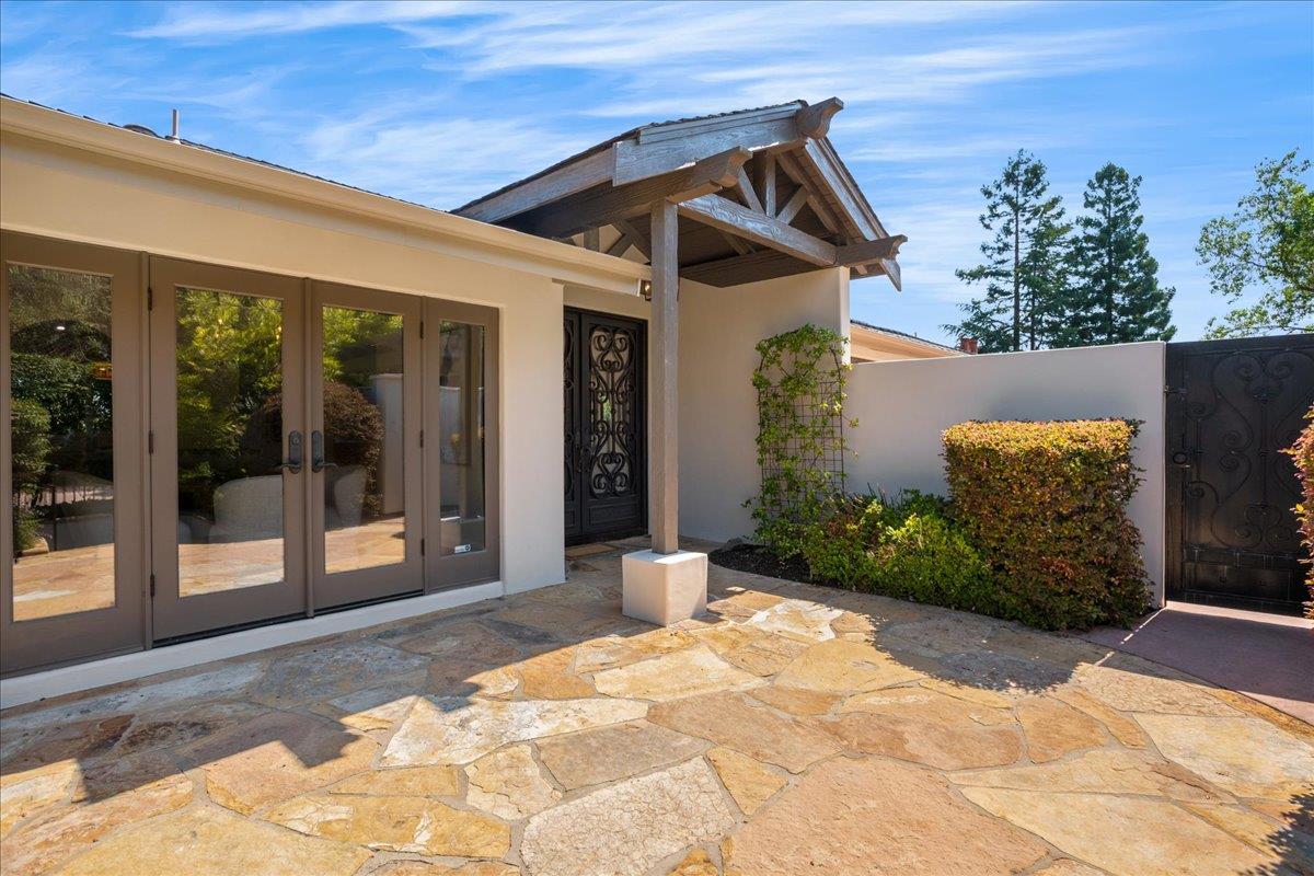 14530 La Rinconada DR