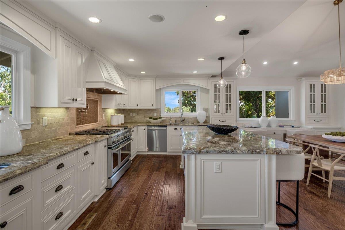 14530 La Rinconada DR