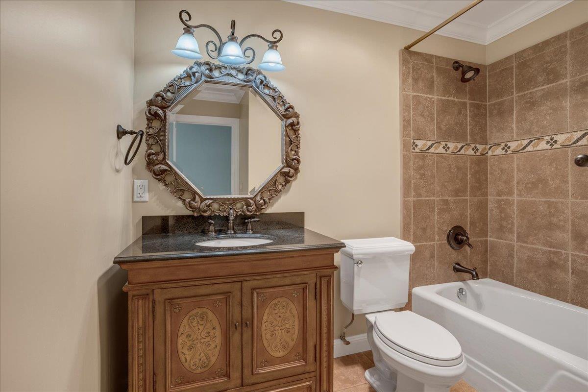 14530 La Rinconada DR