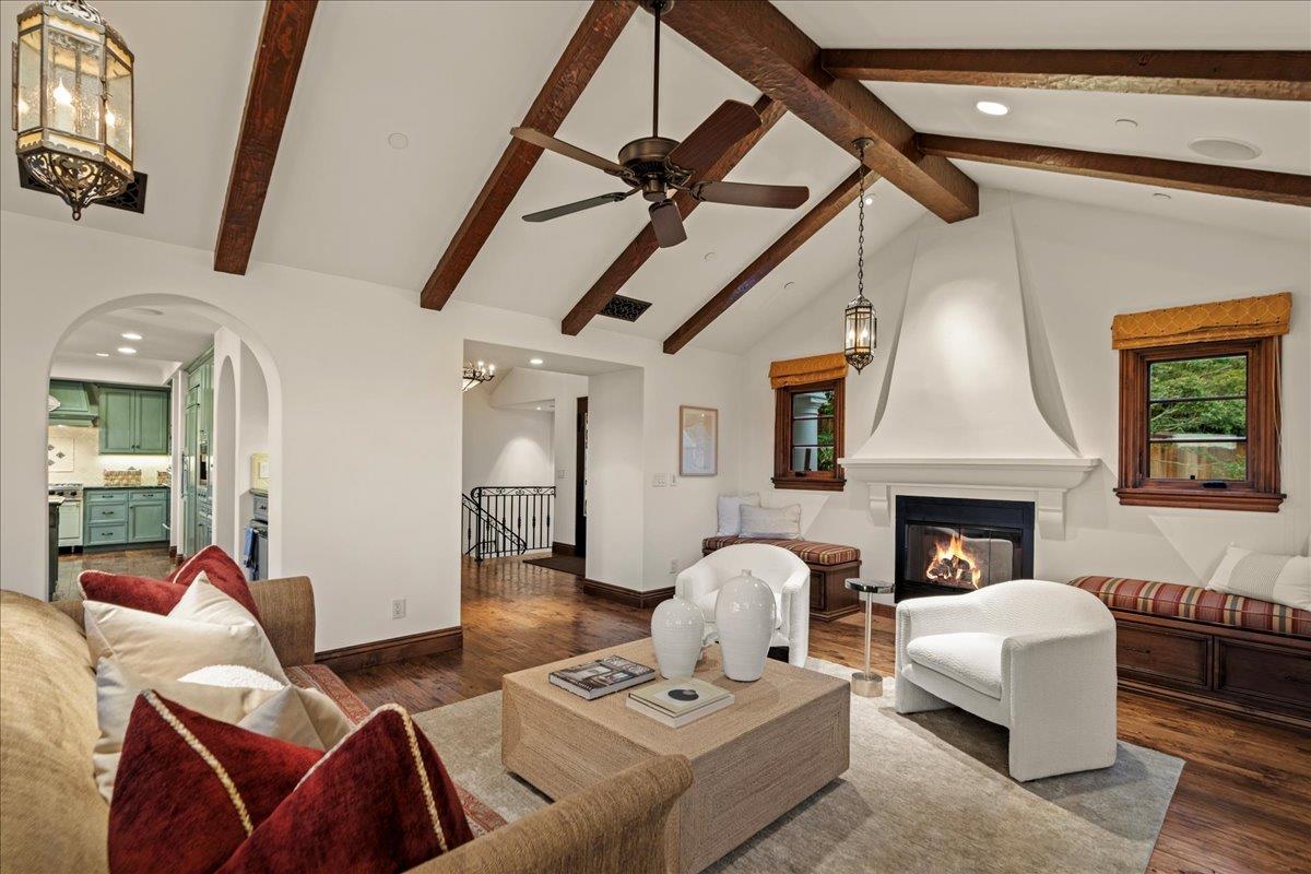 130 Creffield HTS