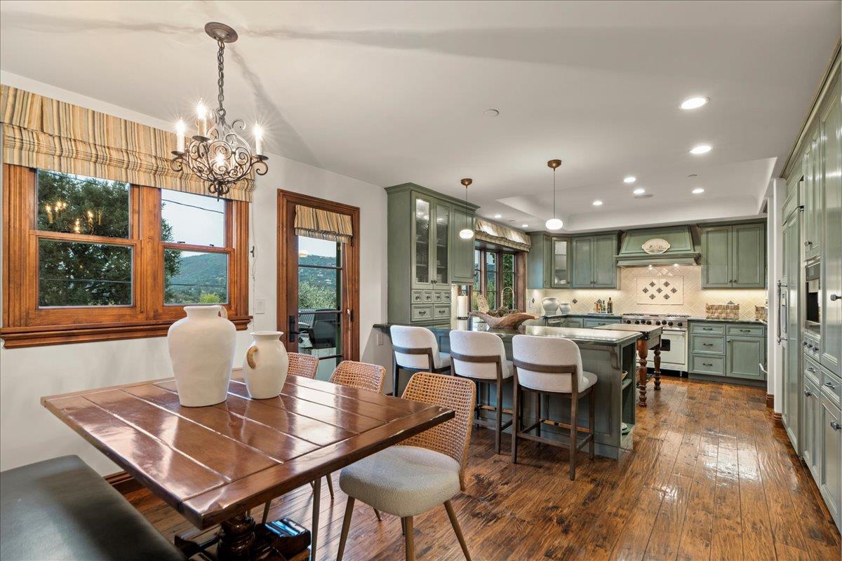 130 Creffield HTS
