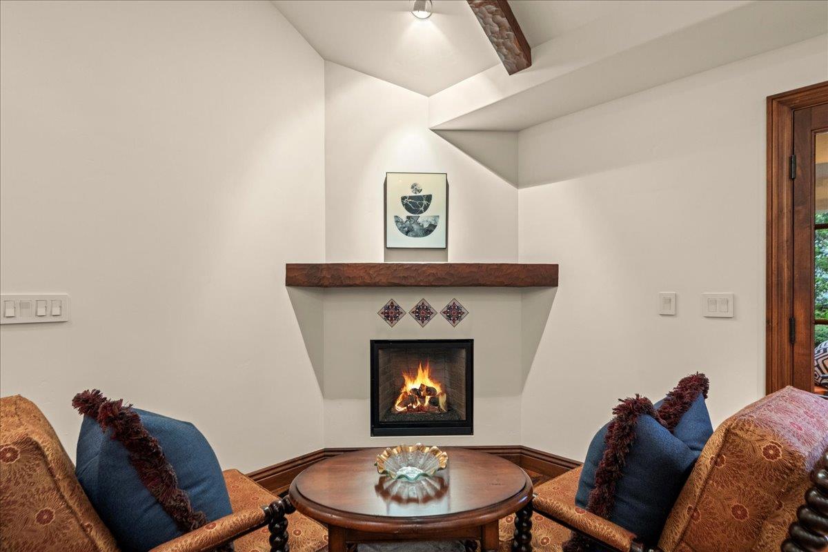 130 Creffield HTS