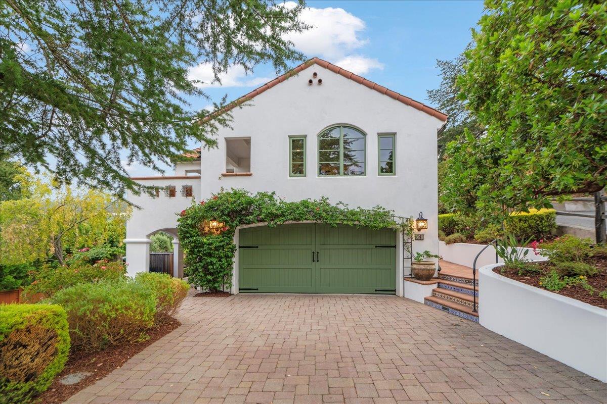 130 Creffield HTS