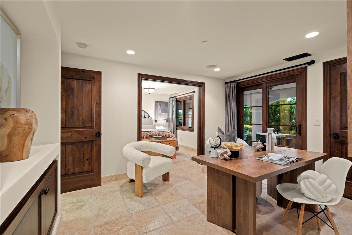 130 Creffield HTS