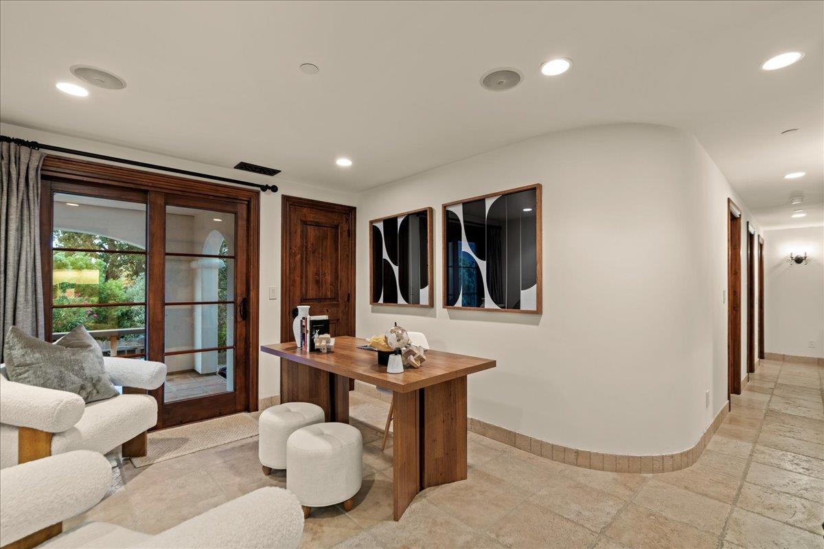 130 Creffield HTS