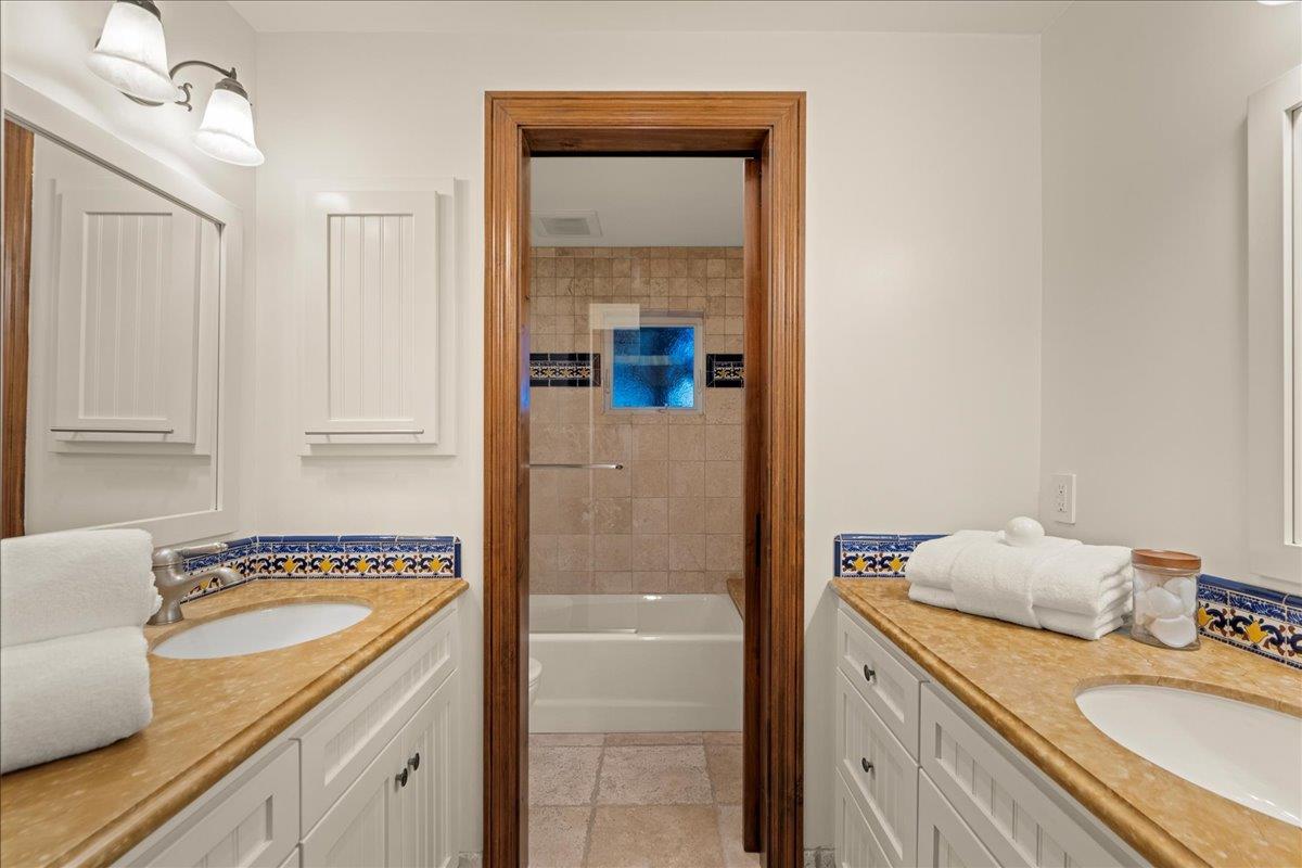 130 Creffield HTS