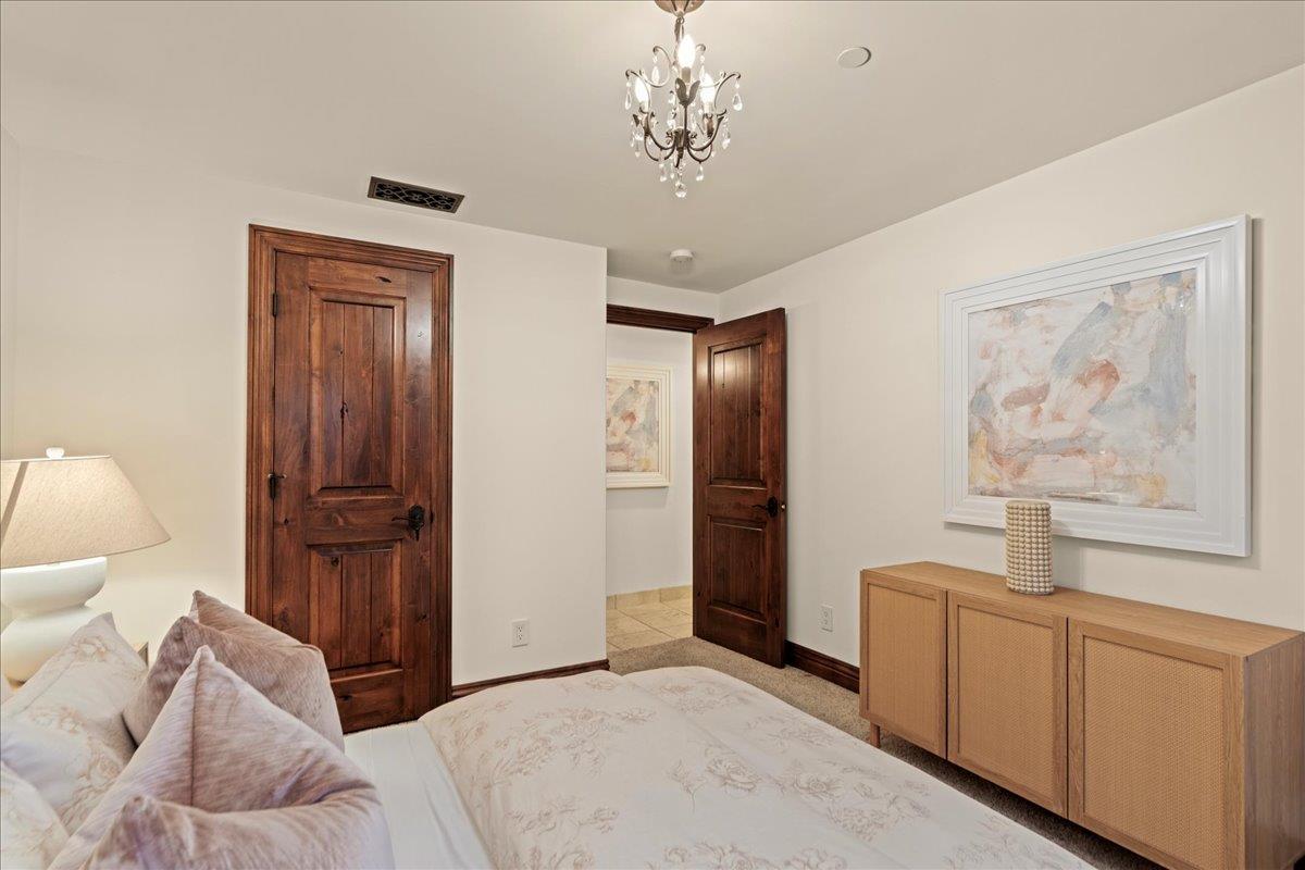 130 Creffield HTS