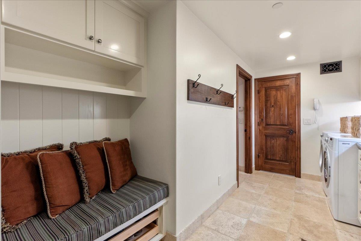 130 Creffield HTS