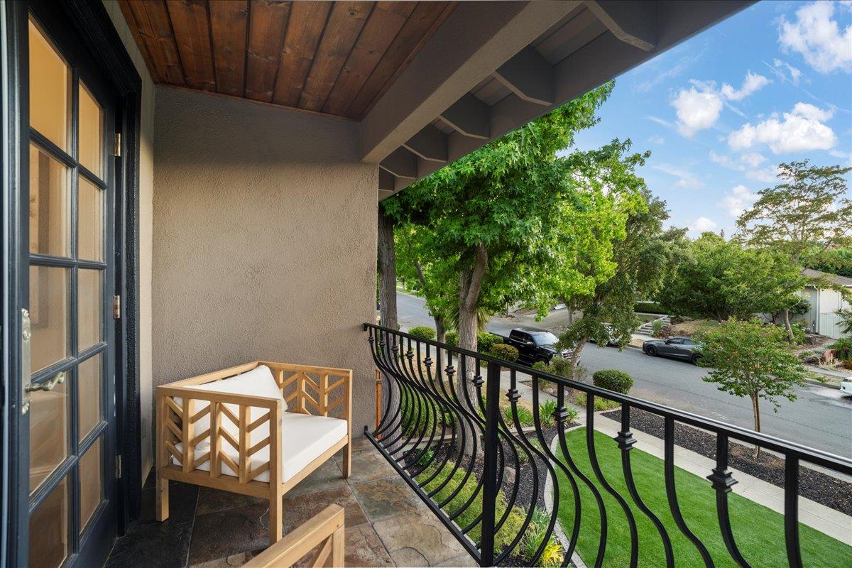 5484 Blossom Terrace CT