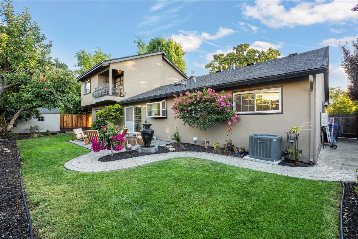 5484 Blossom Terrace CT