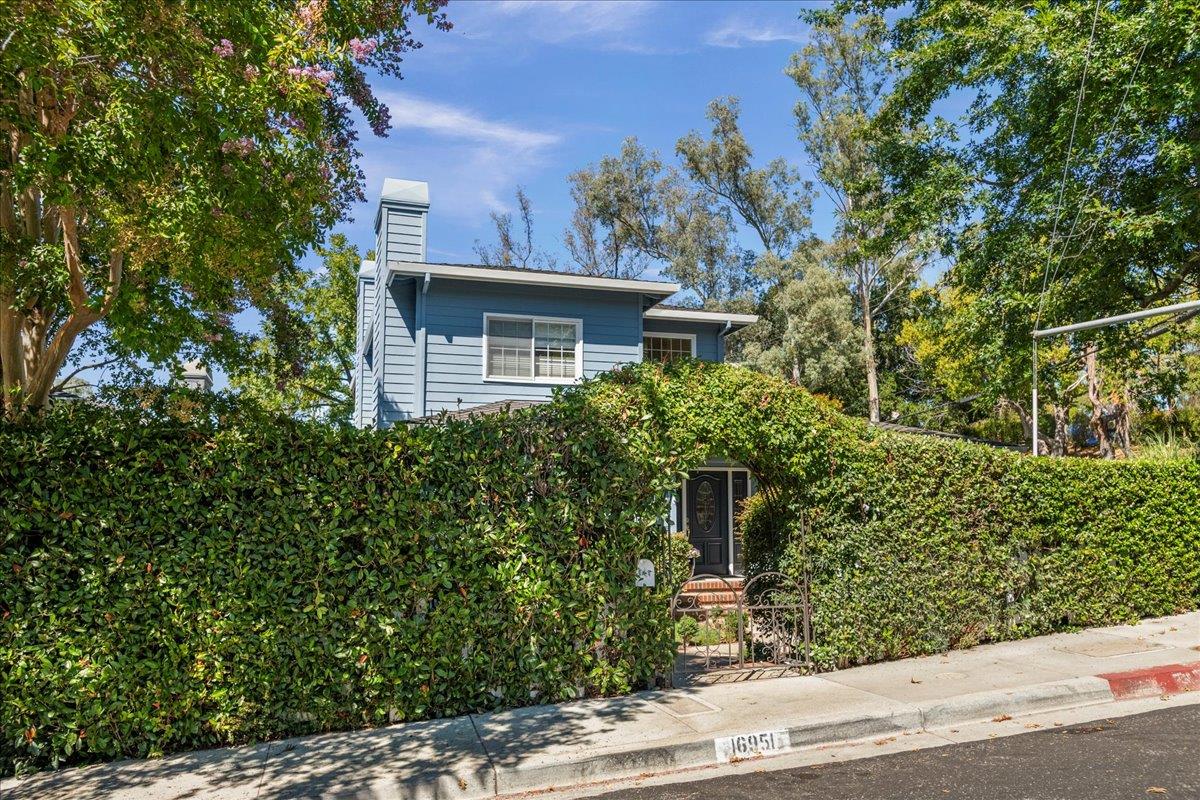 16951 Cypress WAY
