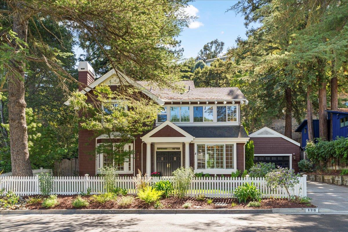 128 Whitney AVE