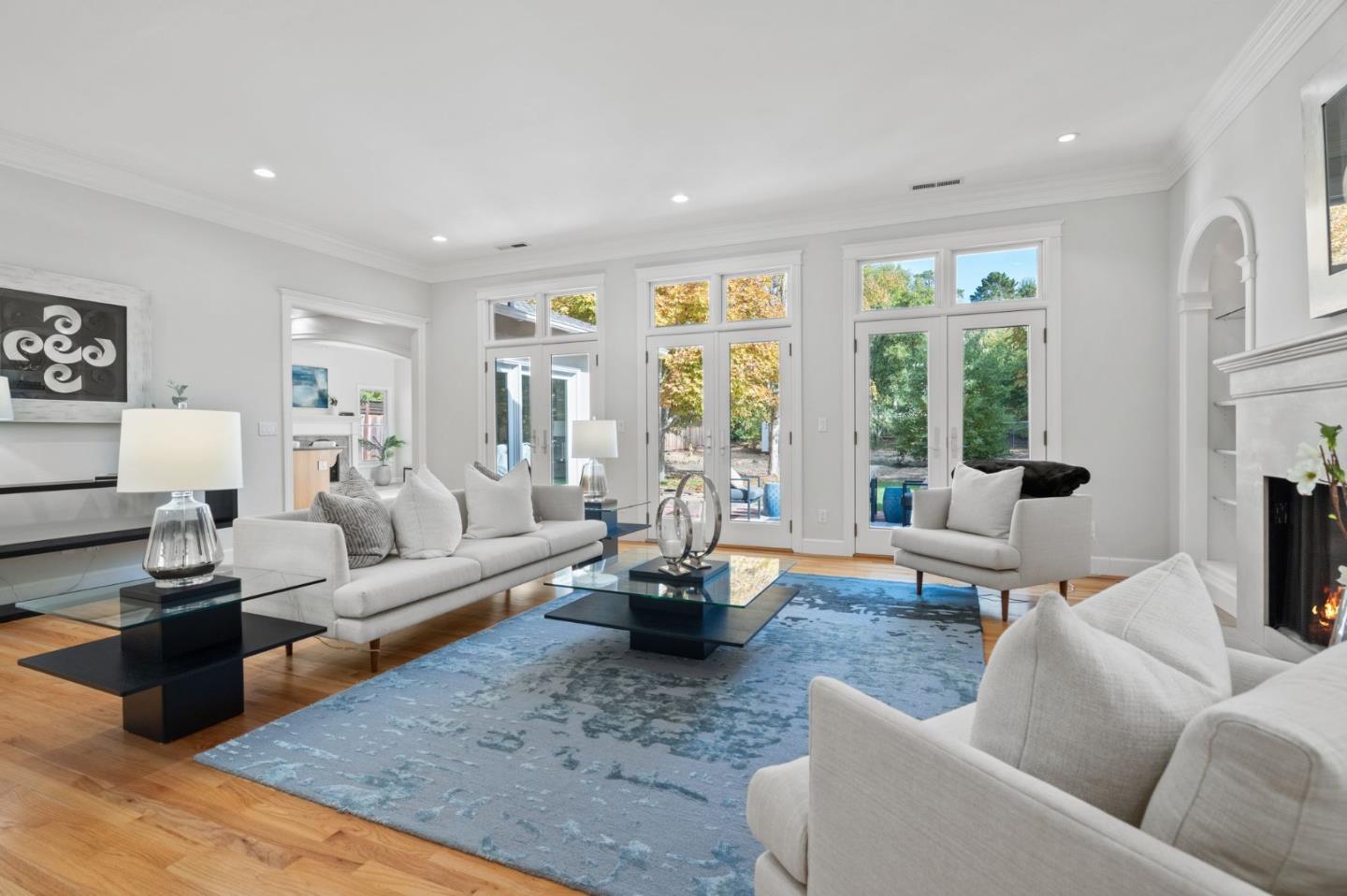 24313 Summerhill AVE