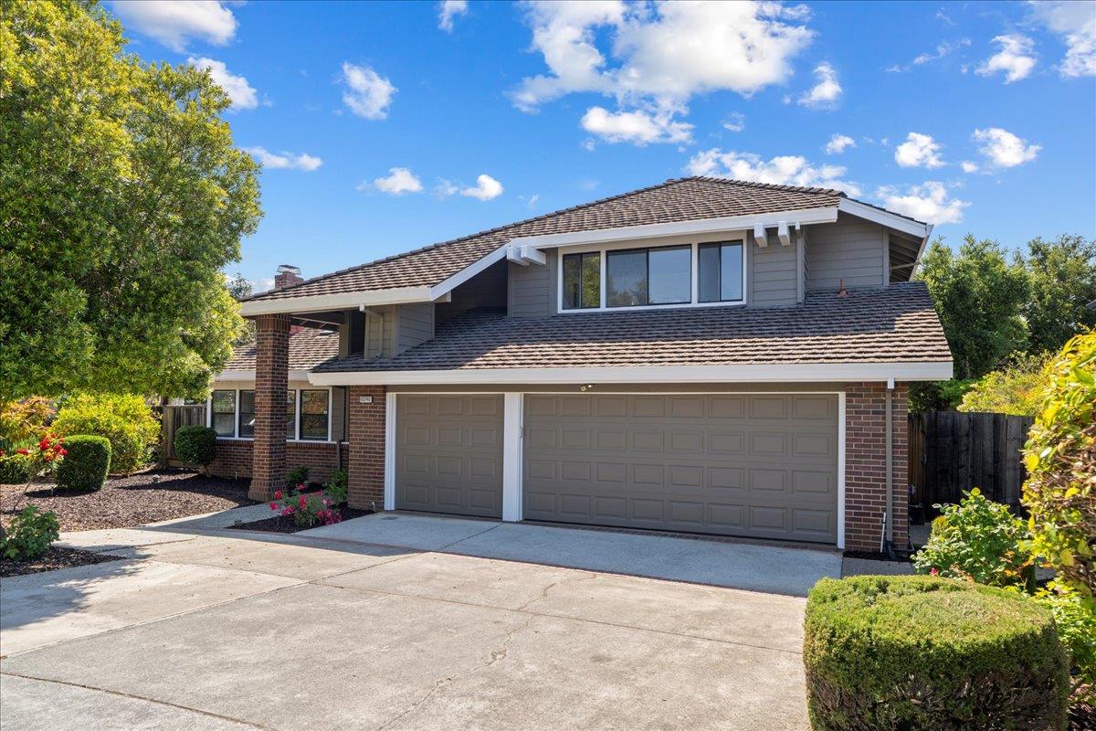 10240 Anthony PL