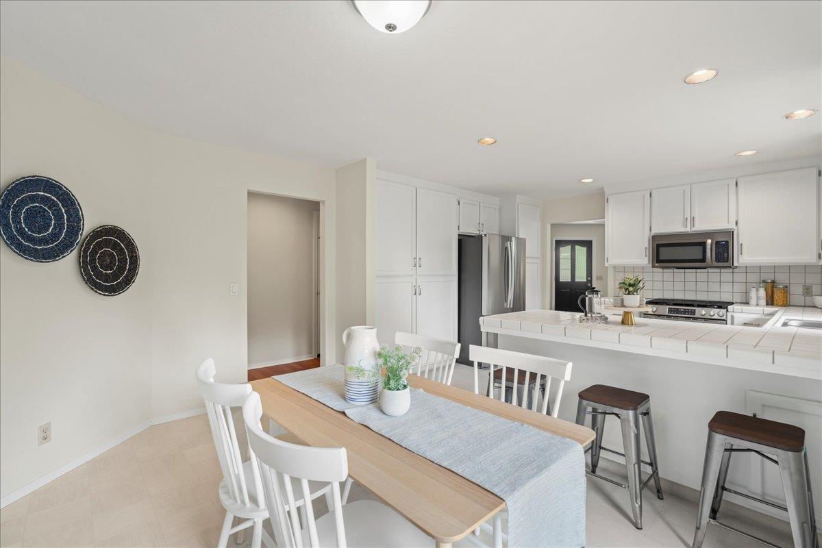 88 Mar Monte Avenue