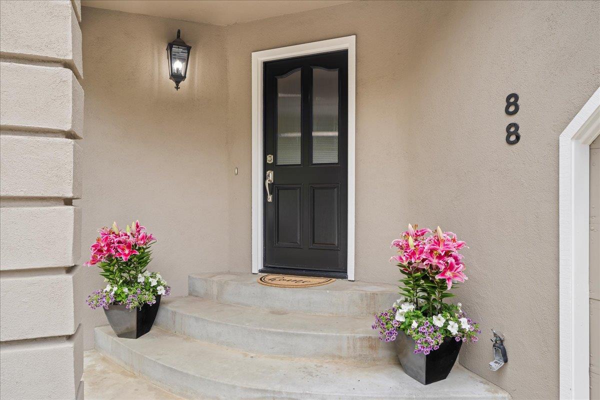 88 Mar Monte Avenue