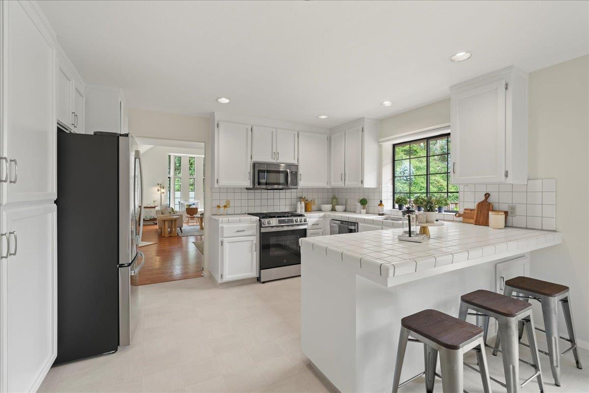 88 Mar Monte Avenue
