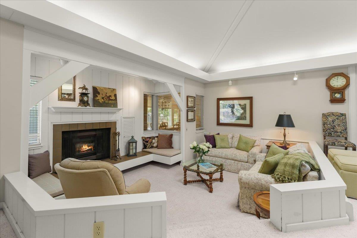 4711 Old San Jose Road