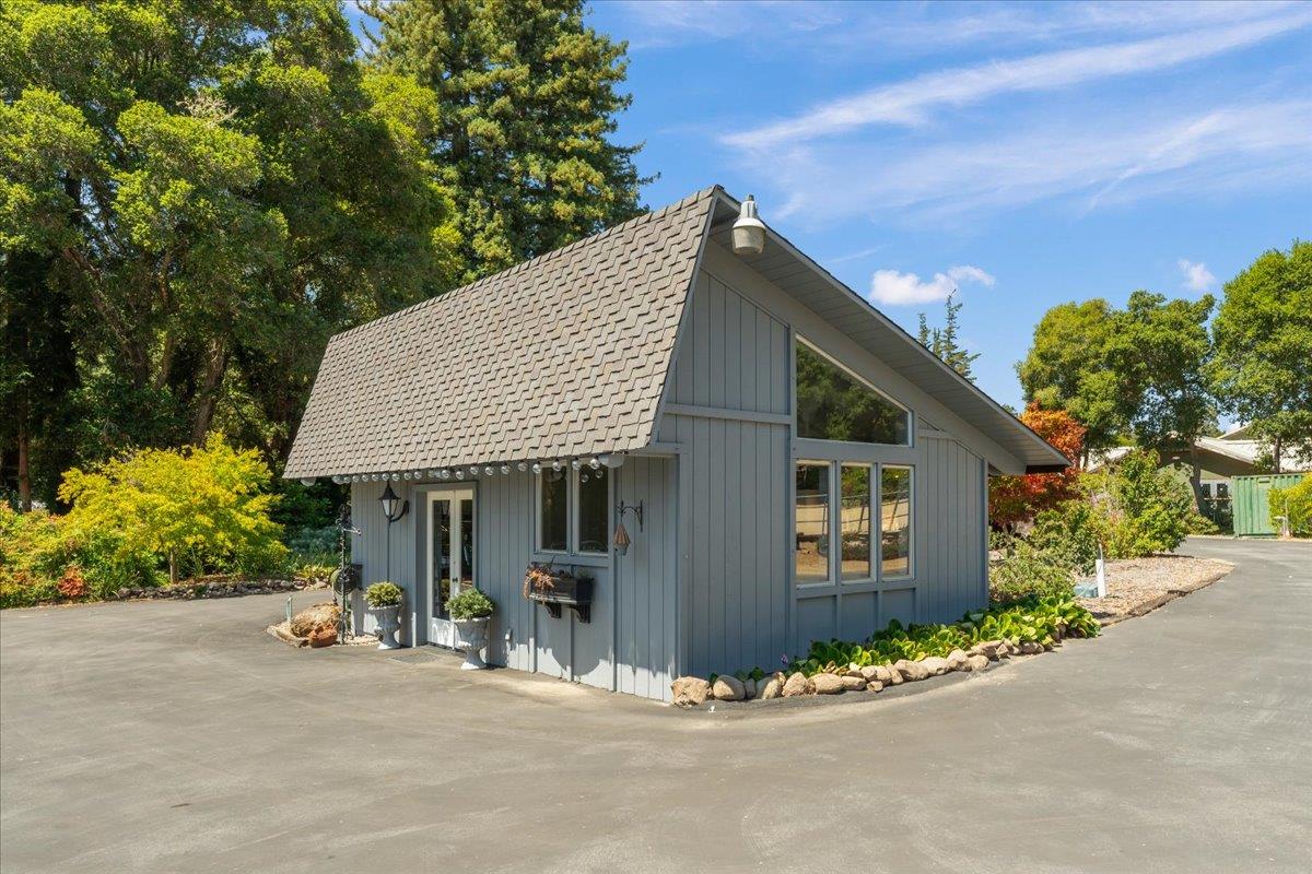 4711 Old San Jose Road