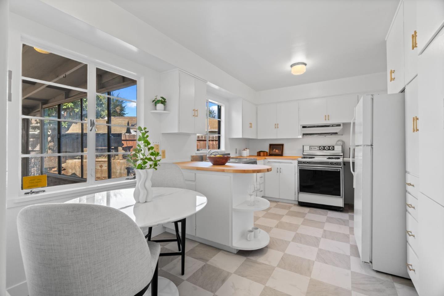 16281 Camino Del Sol