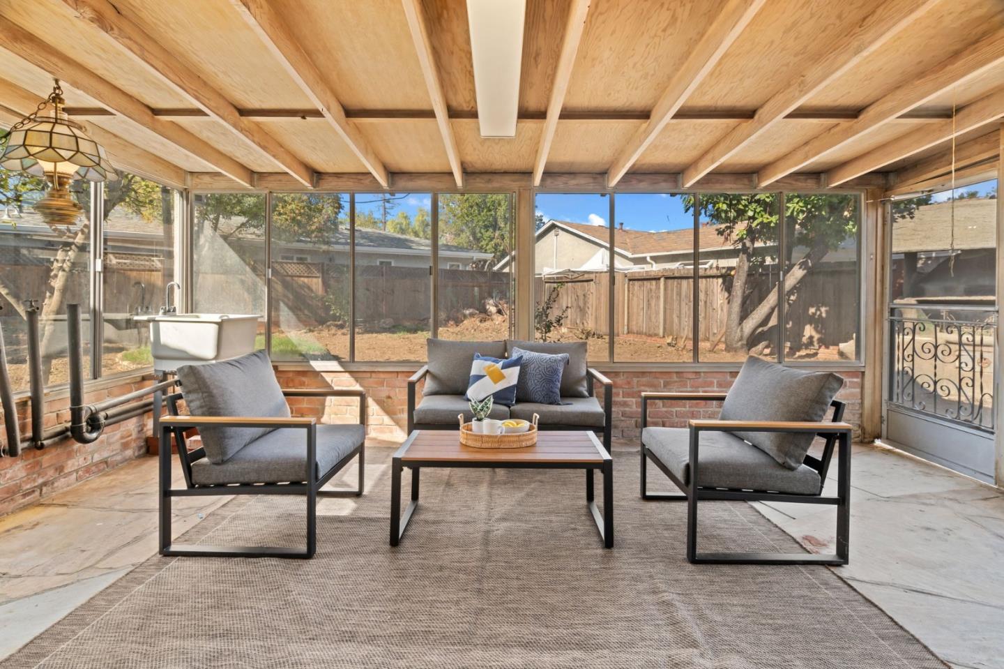 16281 Camino Del Sol