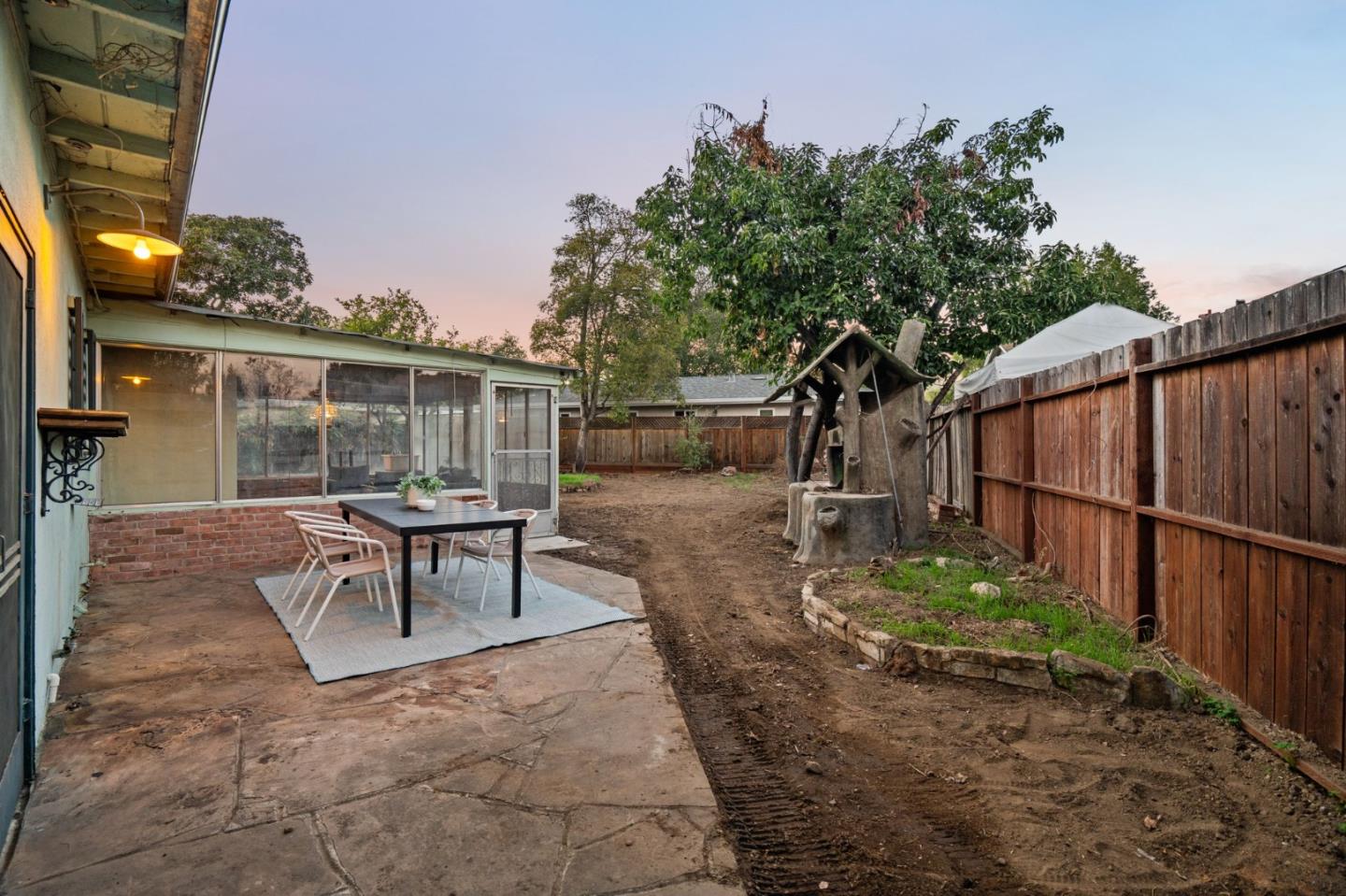 16281 Camino Del Sol